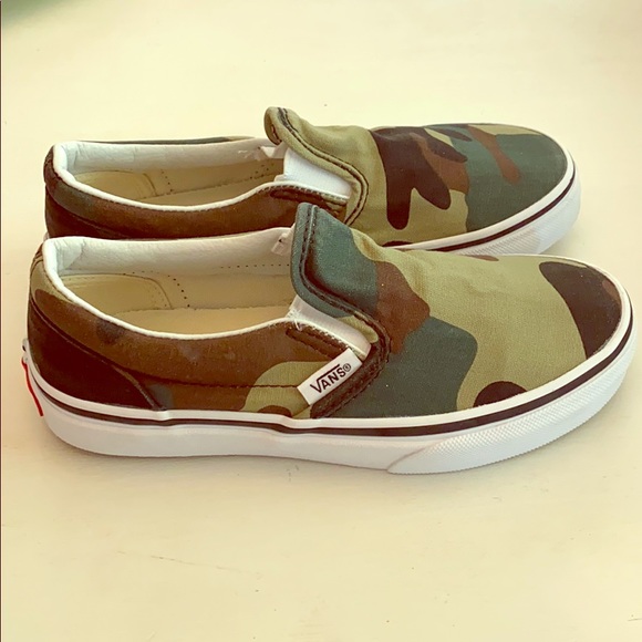 boys camo vans